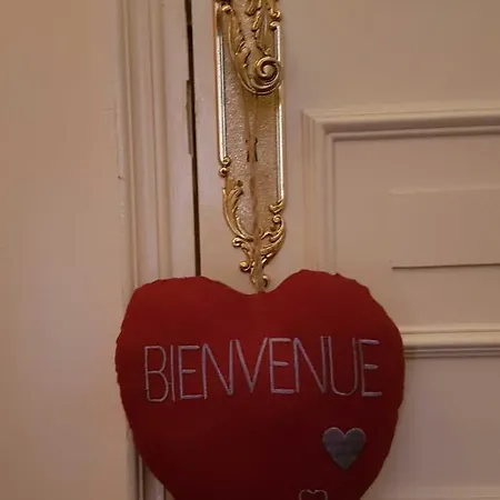 Les Remparts De La Bastide Bed & Breakfast 2*