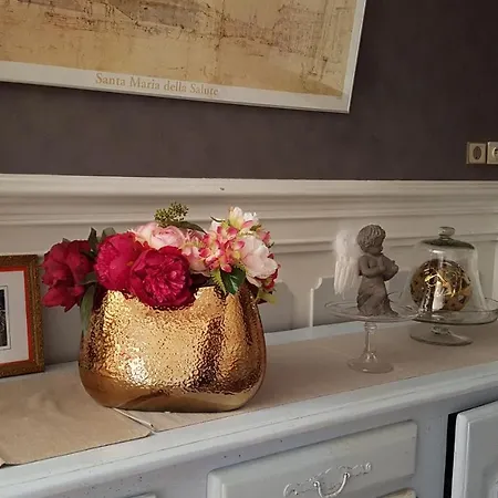 Les Remparts De La Bastide Bed & Breakfast 2*