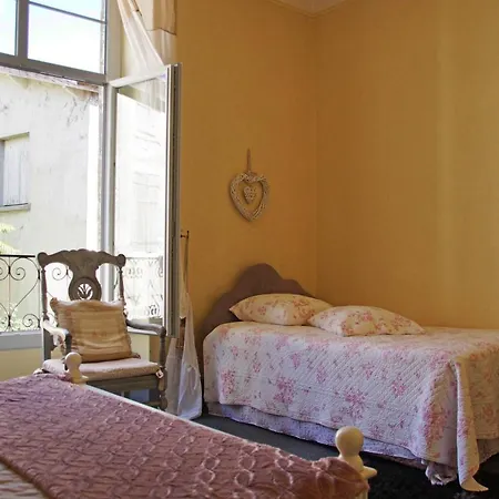 Les Remparts De La Bastide Bed & Breakfast