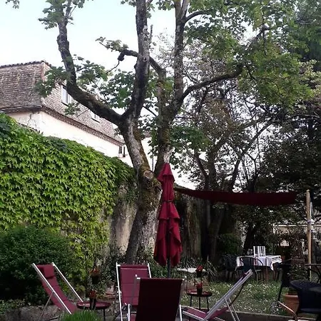 Les Remparts De La Bastide Bed & Breakfast