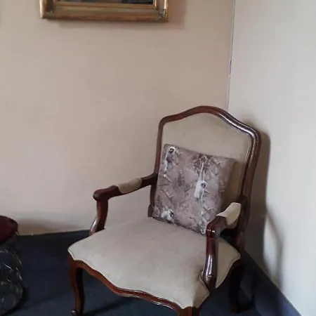 Les Remparts De La Bastide Bed & Breakfast 2*